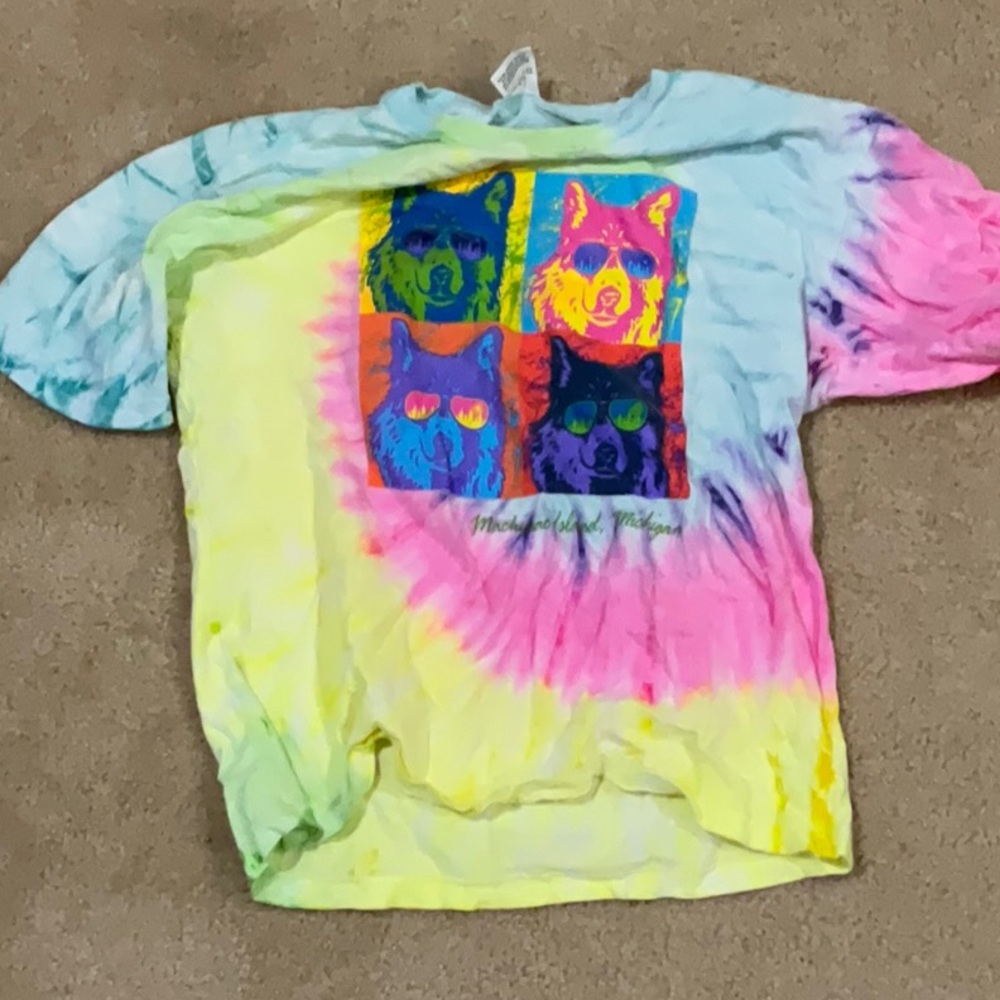 Wolf shirt